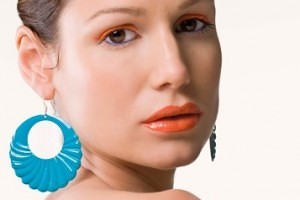 ¿Qué pendientes te quedan bien según la forma de tu rostro?