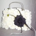 Fernando Pozuelo hace una oda a la Primavera con sus bolsos artesanales