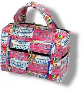 bolso-asas-trashybags-rosa-blanco