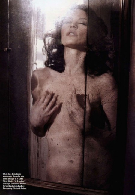   Catherine Zeta Jones posa desnuda a los 40 para Allure