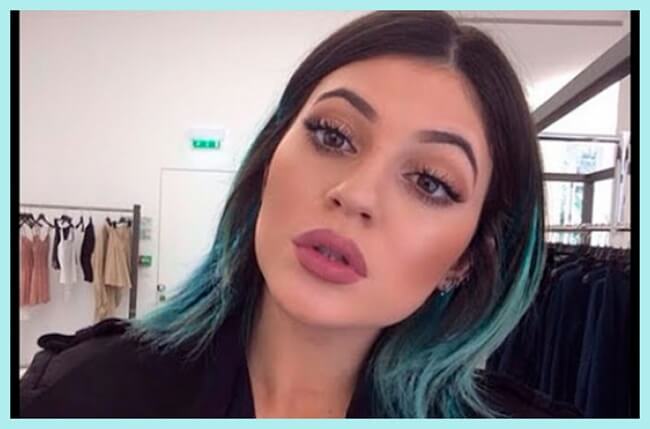 Kylie jenner con los labios gruesos 