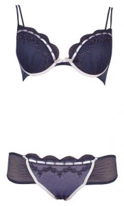 promise conjunto azul con rivetes blancos - 35euros promise conjunto azul con rivetes blancos - 35euros