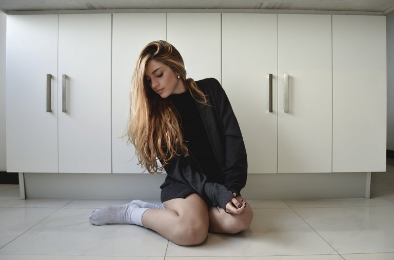 Aclarar el tono de las rodillas