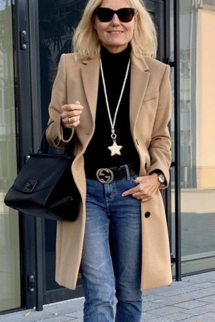 Crear un Armario Cápsula para mujeres mayores de 50 años 