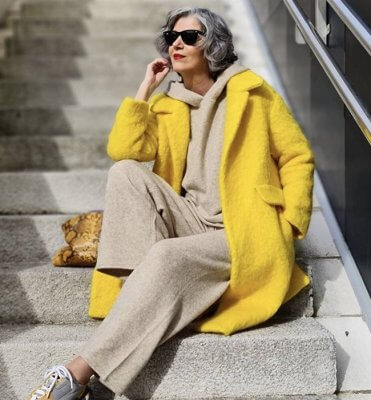 Crear un Armario Cápsula para mujeres mayores de 50 años 