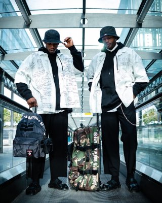 Eastpak apuesta por el camuflaje en sus mochilas