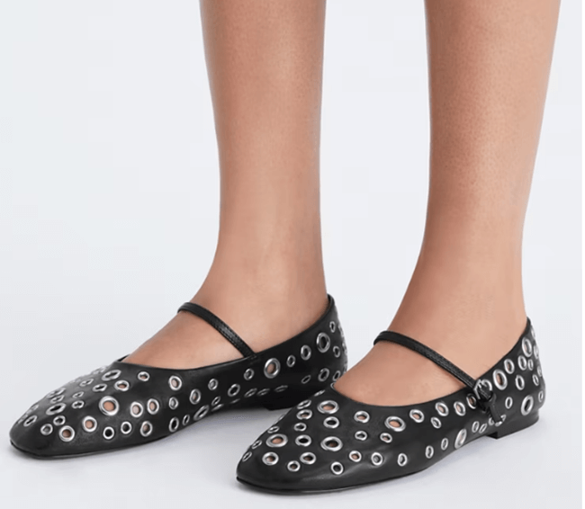 La tendencia de zapatos planos más elegante de la temporada