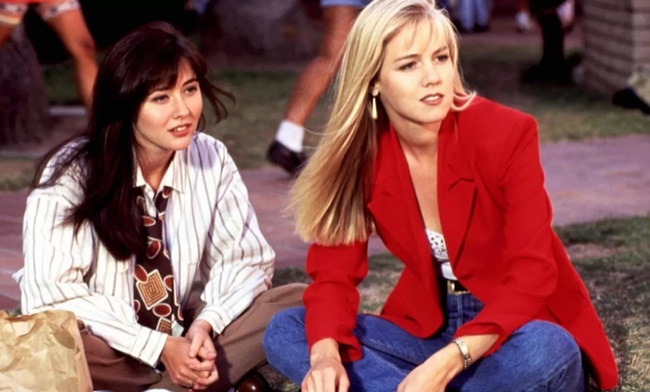 Moda femenina de los 90, apuesta por la estética retro